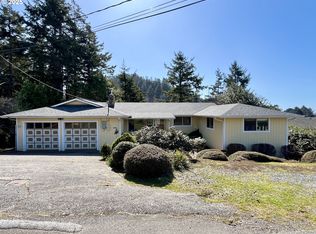 94318 Coldiron Hill Rd, Gold Beach, OR 97444
