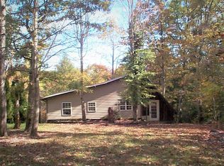 221 Cliff Dr, Wellington, KY 40387