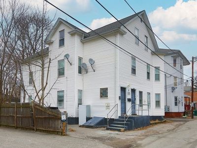 2 Merrit Pl, Attleboro, MA, 02703