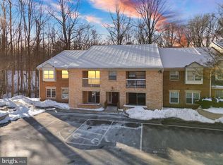 5918 Cove Landing Rd APT 301, Burke, VA 22015