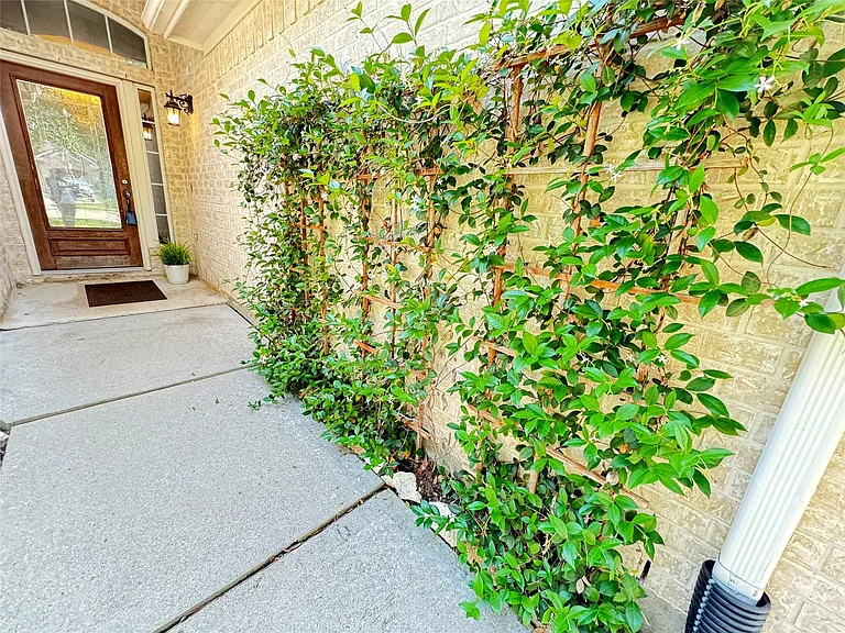 24822 Diamond Run Ct — Photo 8
