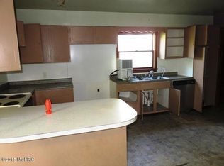 403 N Park St, Union City, MI 49094