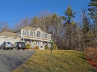 64 Windham Rd, Hudson, NH 03051