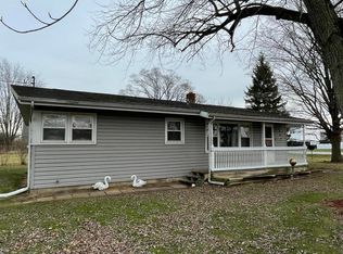 5362 Lahayne Rd, Chesterton, IN 46304