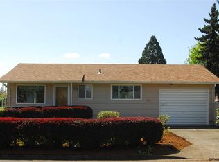 1580 Rainier Rd, Woodburn, OR 97071