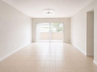 2730 Forest Hills Blvd APT 104, Pompano Beach, FL 33065