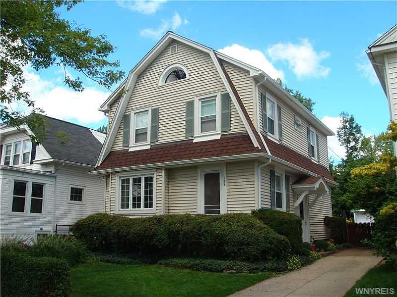 1st image of 182 Stillwell Ave