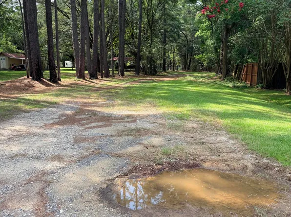 109 Cattail Ct, Moncks Corner, SC 29461