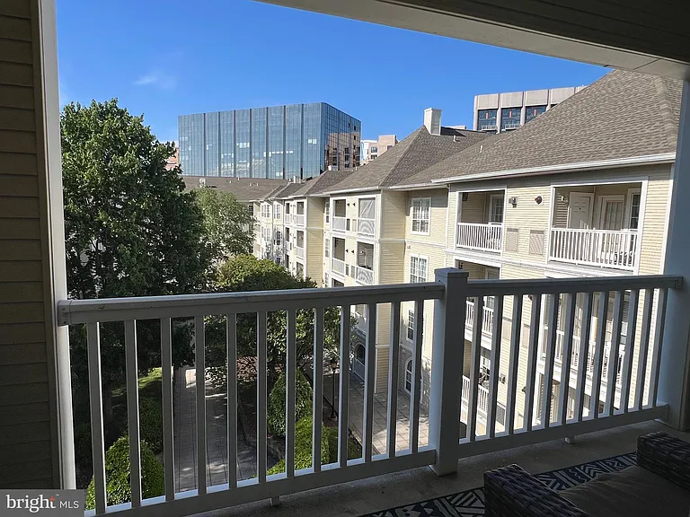 4551 Strutfield Ln #4402 — Photo 11