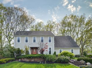 31 Whyte Dr, Voorhees, NJ 08043