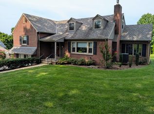 1304 Farr Rd, Reading, PA 19611