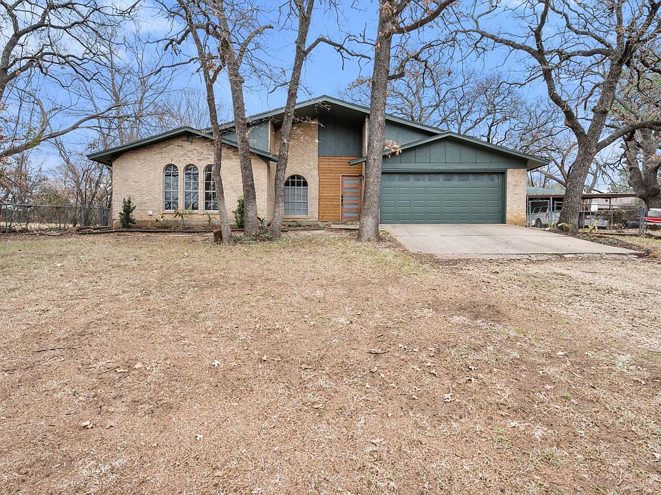 1st image of 3710 Oakwood Dr