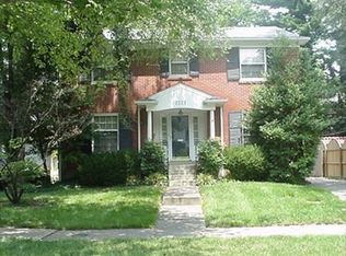 2223 Strathmoor Blvd, Strathmoor Village, KY 40205