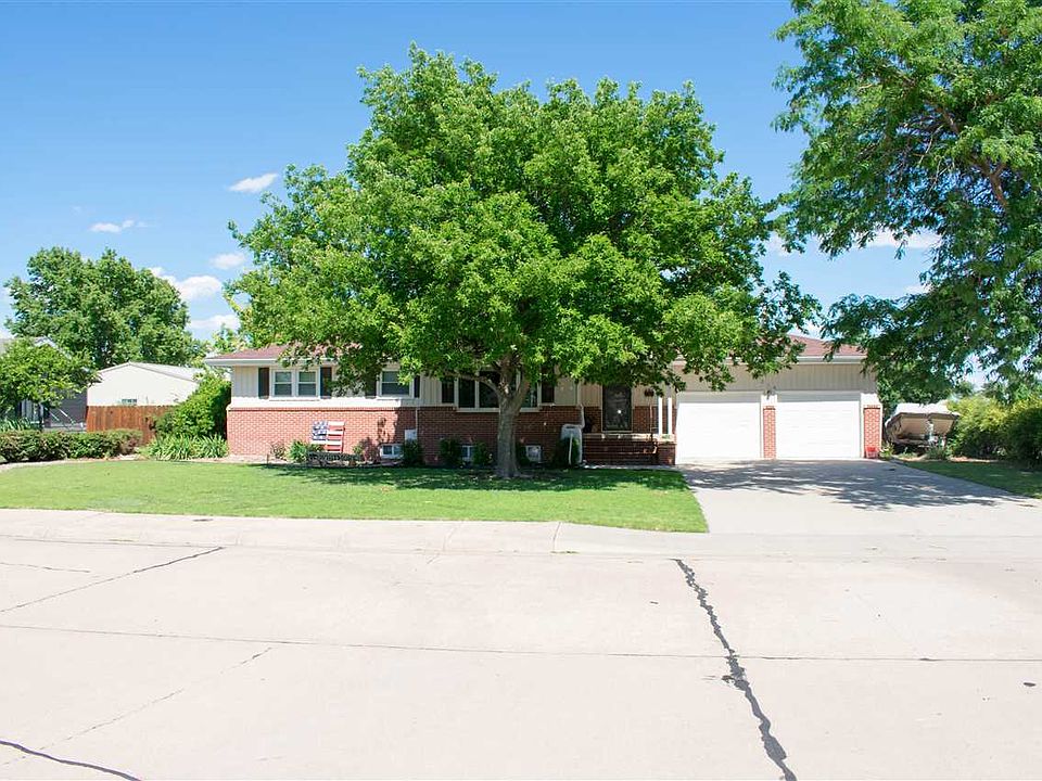 1st image of 218 Northridge Dr
