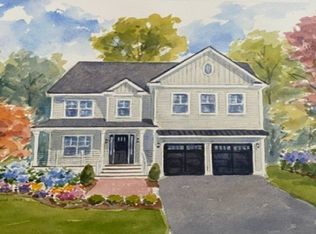 18 Whittier Rd, Reading, MA 01867