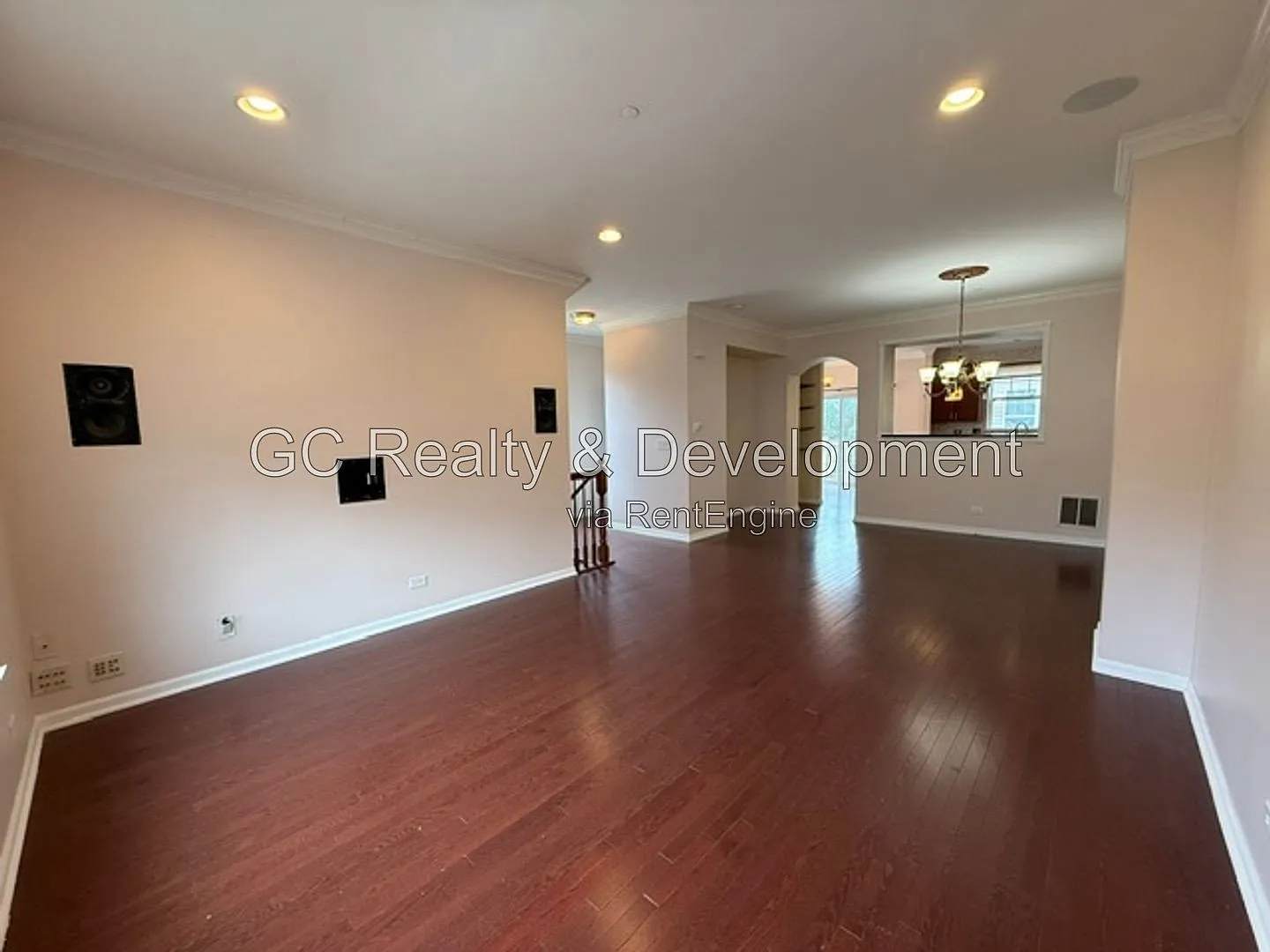 3 bed, 2.5 bath, 2162 sqft, $3,295 — Photo 4