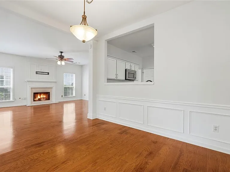 513 Stepney Ct SE — Photo 12