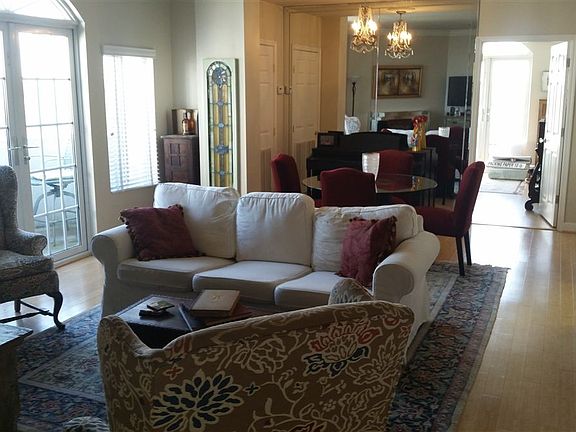 peachtree condo pic 3