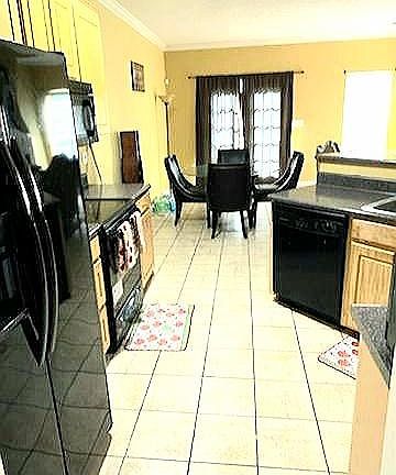 3rd image of 131 Pine Summit Dr