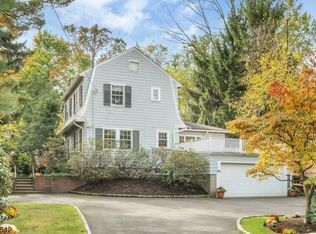 85 Sunset Ave, Verona, NJ 07044