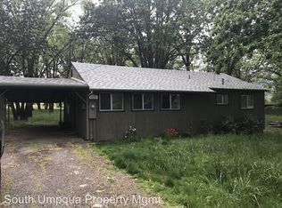 601 Shoestring Rd, Riddle, OR 97469