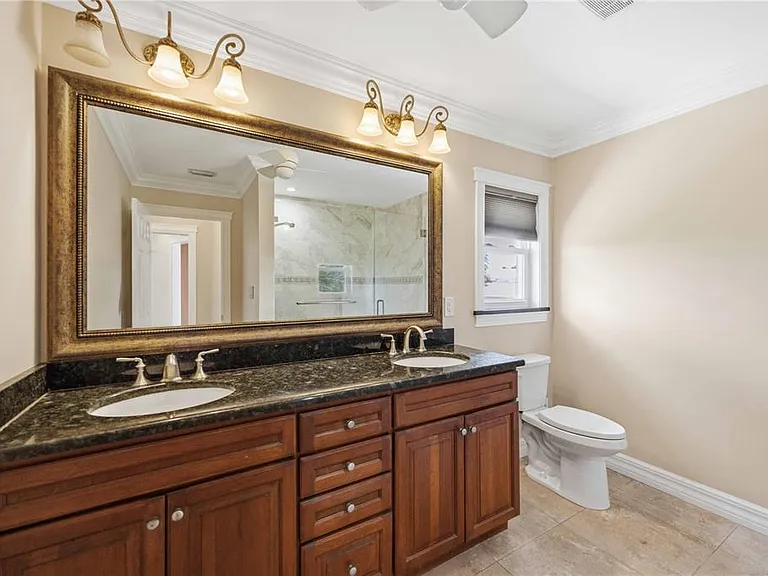 1714 Claw Ct — Photo 10