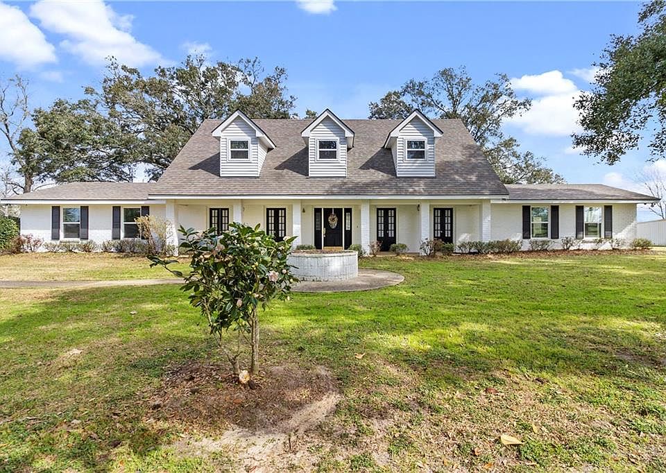 1st image of 21258 Wallace King Rd