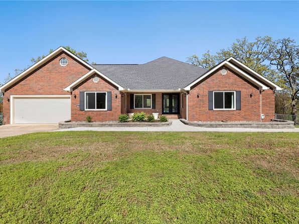 21732 Chinquapin Rd, Springdale, AR 72764