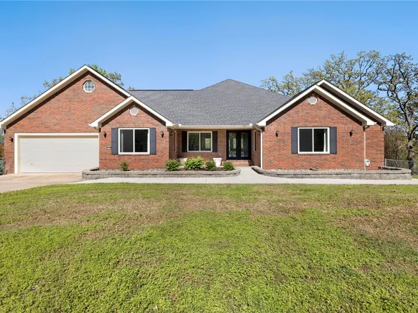21732 Chinquapin Rd, Springdale, AR 72764
