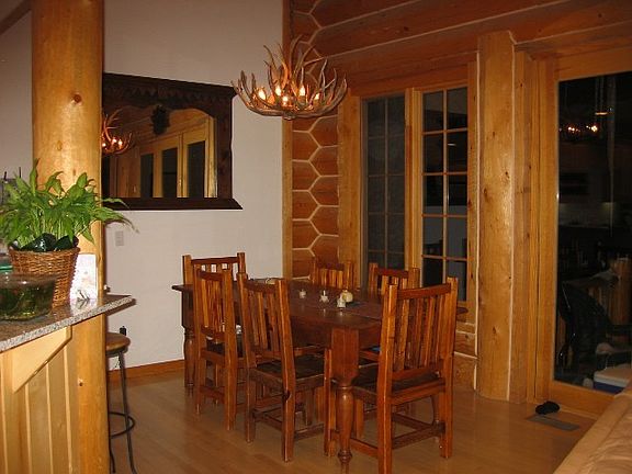 3rd image of 110 Lodges Ln #5