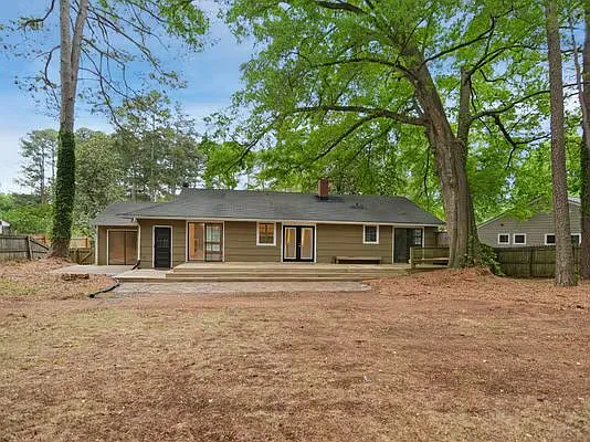 3408 Cherry Ln — Photo 8
