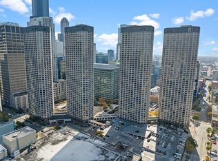 Presidential Towers, Chicago, IL 60661