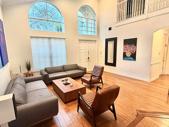 3rd image of 19125 Skyridge Circle