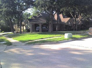 3201 Foxcreek Dr, Richardson, TX 75082