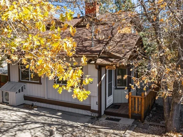 1025 Fawnskin Dr, Fawnskin, CA 92333