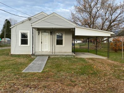 139 Calhoun St, Alderson, WV, 24910