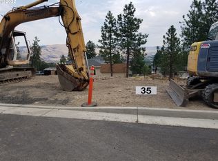 W 15th St #35, The Dalles, OR