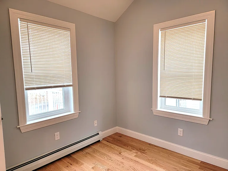 182 Sea St #4 — Photo 14