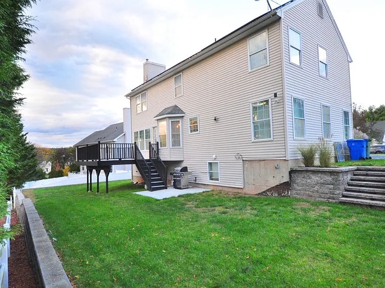 85 Glen Ridge Rd — Photo 10