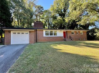 302 Suburban Ave, Kannapolis, NC