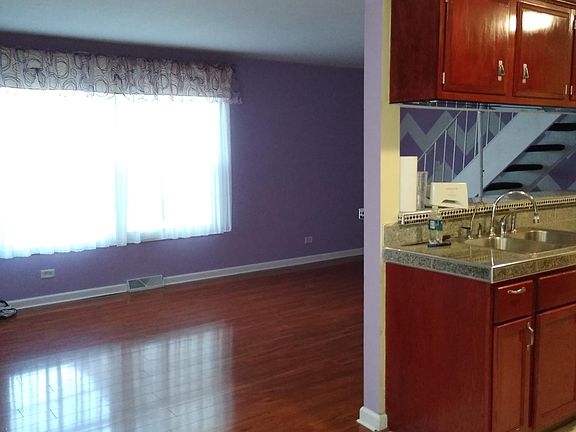 3rd image of 483 Sidney Ave Unit C