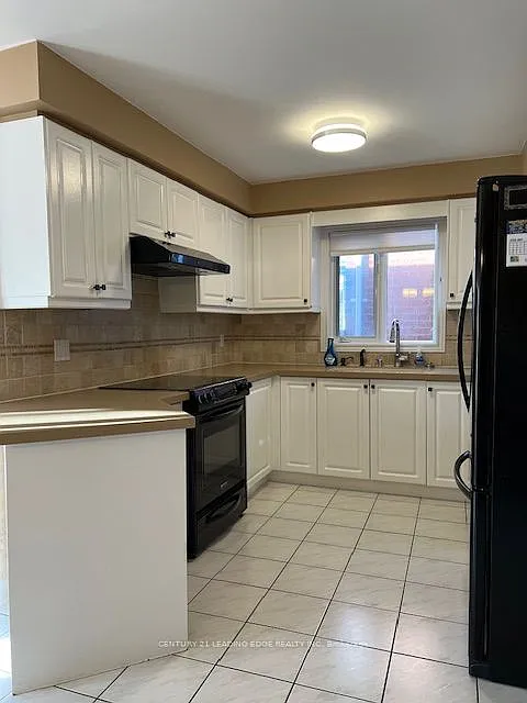 4 bed, $4,500 — Photo 4