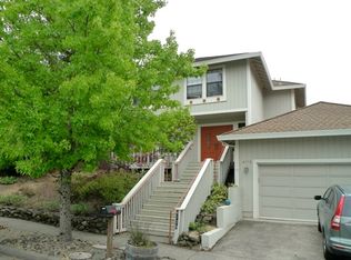 4770 Tarton Dr, Santa Rosa, CA 95405