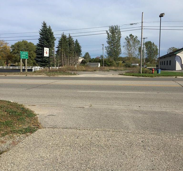 1st image of 88 S Pere Marquette Hwy