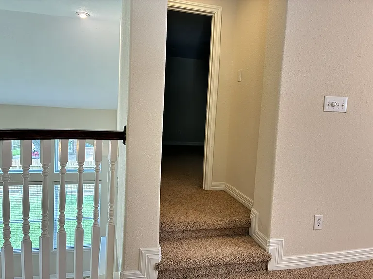 14207 Parable Ln — Photo 17