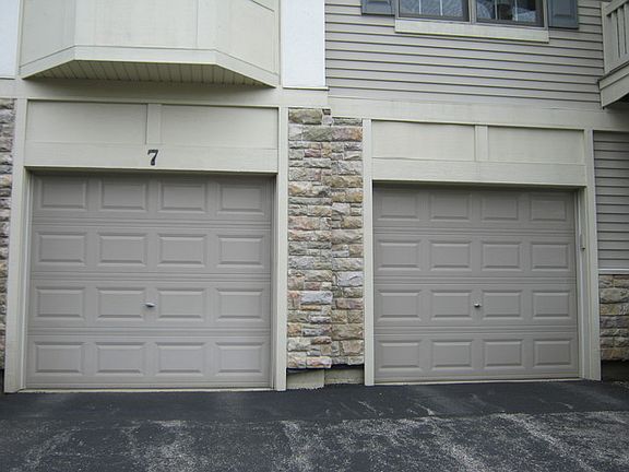2nd image of 7 E Orchard Ln #7