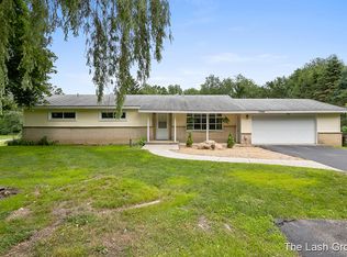 3340 Grand River Dr NE, Grand Rapids, MI 49505