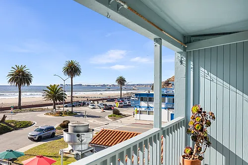 138 Marina Ave #D Photo 1 138 Marina Ave #D Photo 1