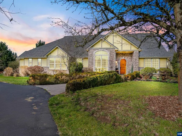 6243 Rambeau Ln SE, Salem, OR 97317