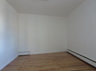 9505 50th Ave, Flushing, NY 11368